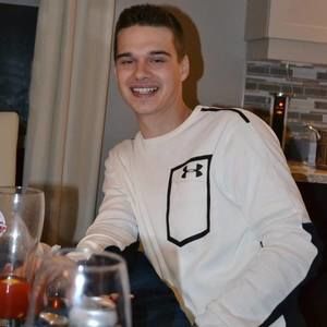 Meet your Posher, Jay